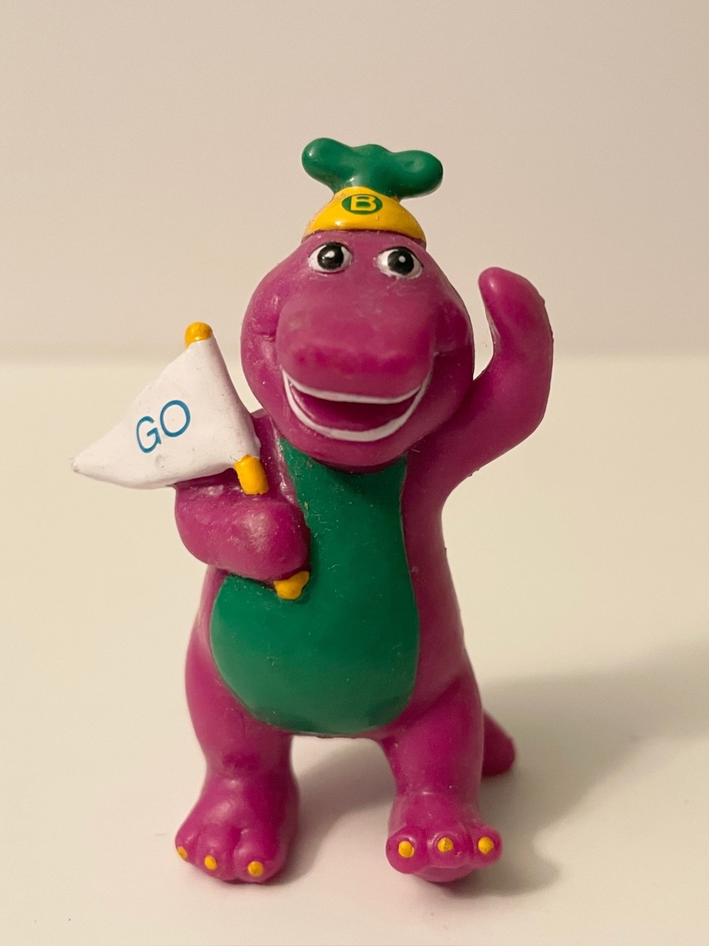 Vintage 1993 Barney The Dinosaur PVC Figure 2.5” Go Flag Lyons Group Toy
